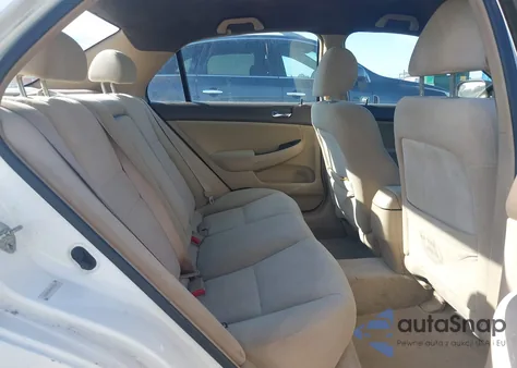 2005 Honda Accord 2.4 Lx from USA, damaged, VIN 1HGCM55465A078764